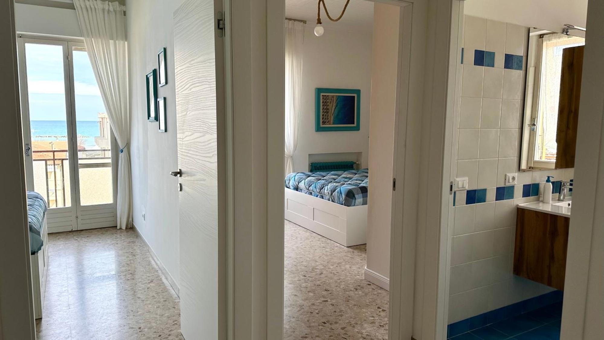 Se041 - Senigallia, Quadrilocale Accessoriato A 150Mt Dal Mare Екстериор снимка
